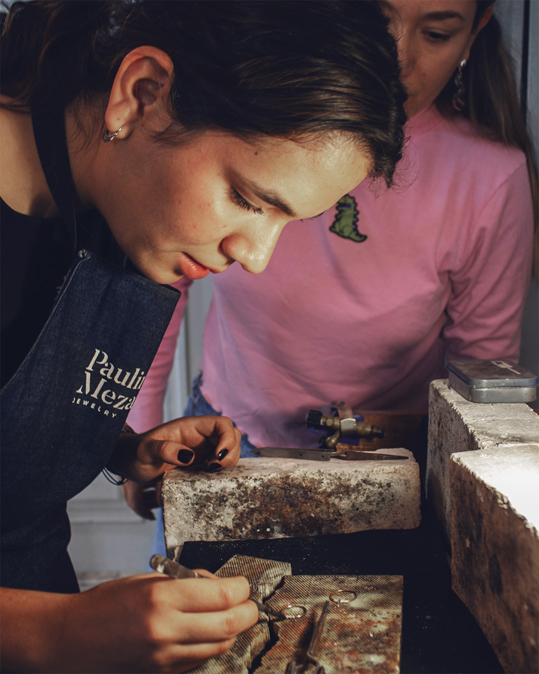 Rings and Friends Workshop – Jewelry-Making Experience - Image 2