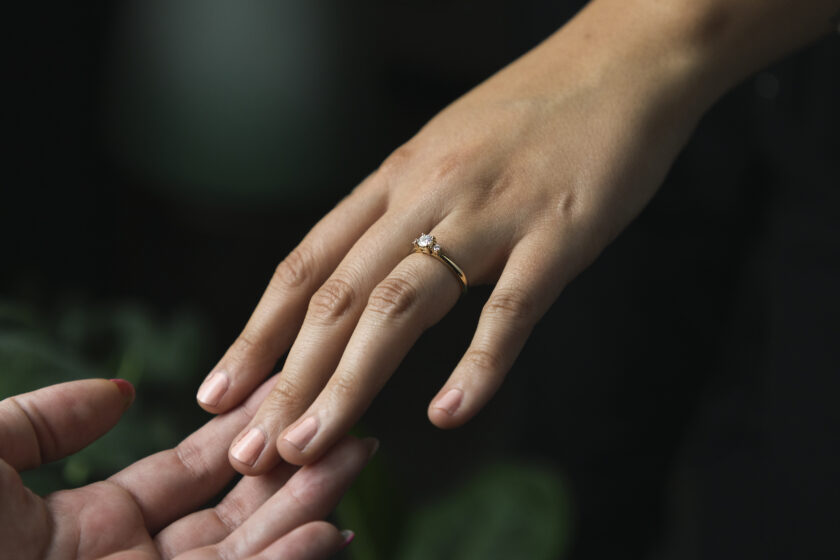 Anillo Tríada