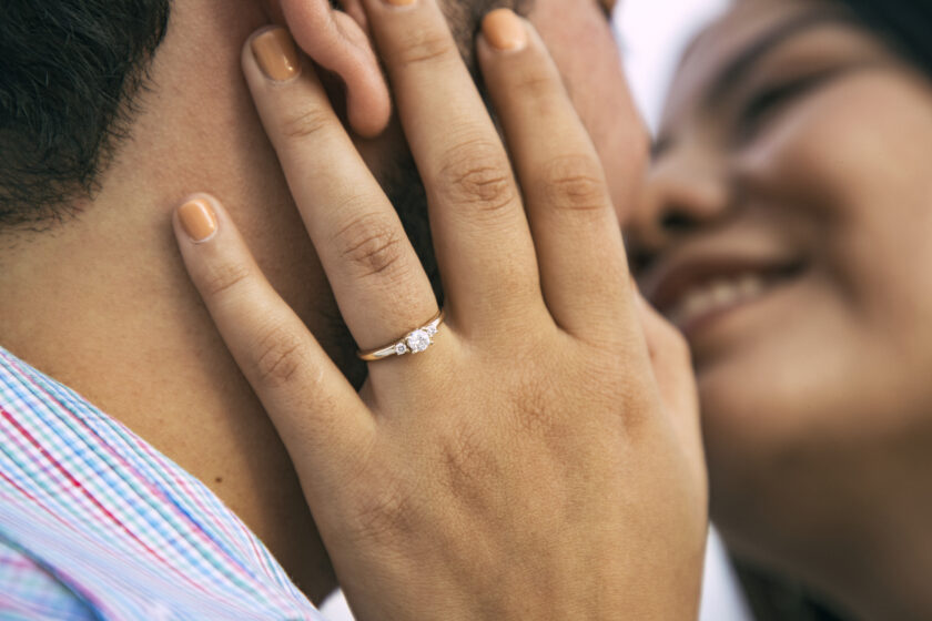 Anillo Tríada