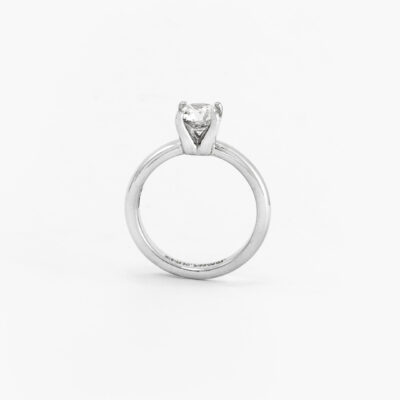 SOL_OB_DIAMRED_STAND_PMJ189