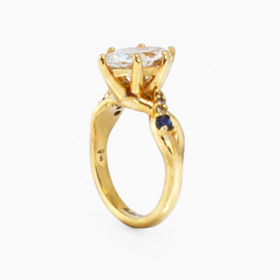Anillo Trenzado con Diamante Marquesa