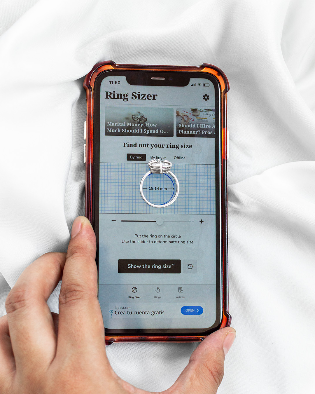 Aplicación móvil para calcular la talla de un anillo mediante medición digital.